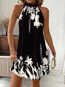 SHEIN Clasi Đầm cổ yếm họa tiết hoa giản dị dành cho nữ, thích hợp cho kỳ nghỉ - màu đen - Xem 3