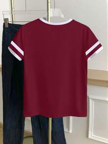 Resyla 大码女式撞色刺绣装饰圆领短袖T恤 - 酒紅色 - 查看 2