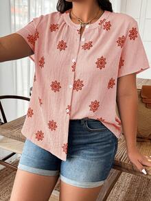 SHEIN Clasi Plus Size Women Summer Casual Vacation Style Floral Print & Embroidery Loose Short Sleeve Blouse