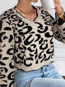 SHEIN Frenchy 女士豹纹V领喇叭袖短款毛衣，秋冬款 - 彩色 - 查看 7
