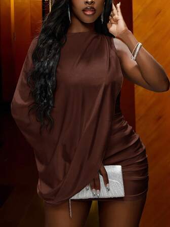 Slaydiva 2025 Fashion Lady Celebrity Elegant Party Birthday Bar Nightclub Dating Sisters Gathering One Shoulder Cape Ultra Tight Mini Dress