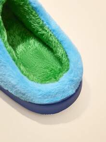 Nick 90s | SHEIN 可爱刺绣卡通男童蓝色儿童防滑室内拖鞋，适合幼儿和儿童，柔软毛绒保暖冬季家居鞋，轻便耐用EVA鞋底，适用于家庭卧室空调房，春、秋、冬季穿着，恐龙图案，不对称设计 - 藍色 - 查看 10