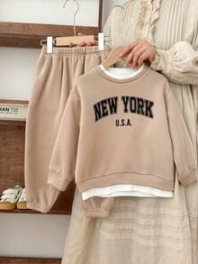 2pcs Kids Boy Casual Everyday Comfortable Letter Print Patchwork Contrast Color Crew Neck Loose Pullover Sweatshirt And Relaxed Fit Knit Pants Tracksuit Set, Suitable For School, Garden, Beach, Birthday, Spring, Summer, Fall, Winter