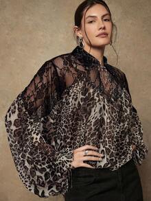 Freevana Plus Size Elegant Lace Patchwork Leopard Print Lantern Sleeve Blouse