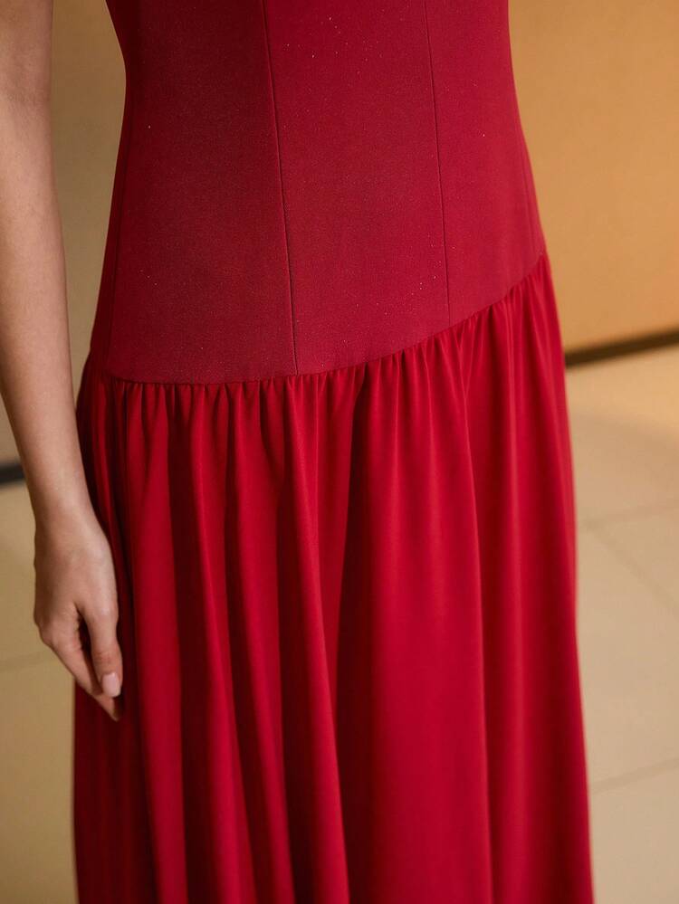 WOMEN'S U-NECK MINIMALIST DESIGN SLEEVELESS LONG DRESS