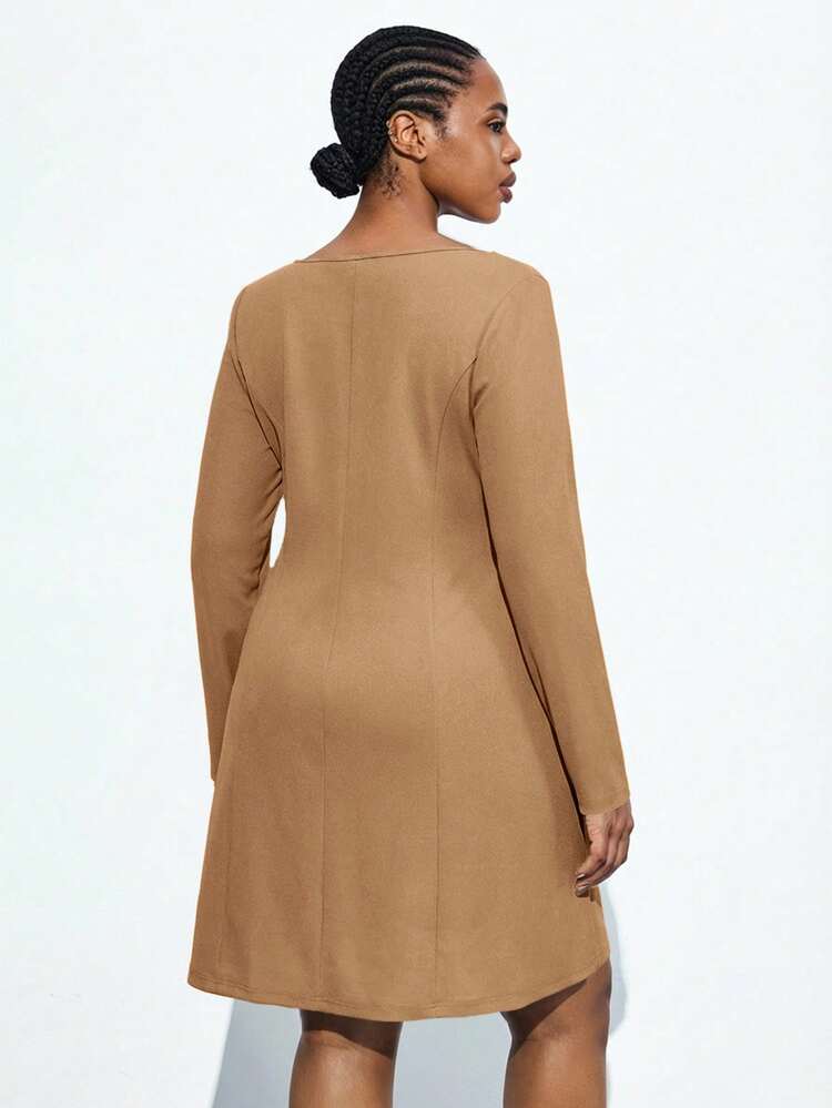 SHEIN Maija Plus Size Women's Square Neck Waist Cinched Dress, Office, Holiday Wear, Black Casual Business Commuter Dress, Summer, Suitable For Valentine's Day Party, Gathering Spring To Summer Spring Outfit Womenvalentine's Day Carnival Fasching Women Costume Party Beach Wedding Vacation Casual