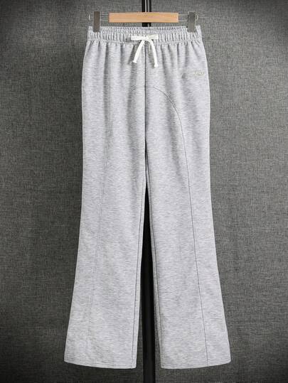 SHEIN Teen Boys' Casual, Preppy Pants Are Comfortable, Stylish, Simple, Practical, And Versatile. Soft And Comfortable, Perfect For Everyday Wear, School, Travel, Or Exercise. These Simple, Split-Leg Sweatpants Are Available In , Hand-Painted, Retro, And Sporty Styles. These Flared Pants Are Perfect For All Seasons.