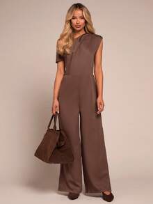 SHEIN Glamour Jumpsuit Elegan Wanita Warna Polos dengan Lipatan dan Garis Leher Asimetris - Coffee Brown - View 1