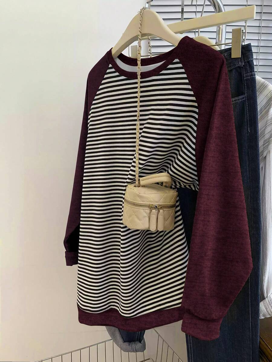 SHEIN 新款女士秋冬条纹柔软舒适撞色插肩袖圆领卫衣 - 彩色 - 查看 1