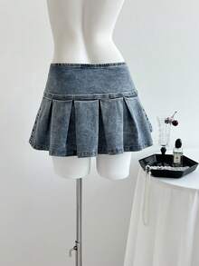 Elamini Y2K Fashionable Casual Low-Waist Pleated Denim Mini Skirt - Medium Wash - View 2