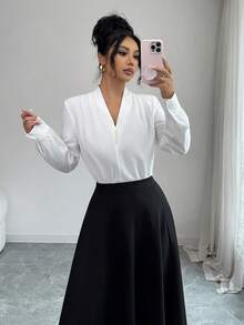 Elenzga 女士珍珠装饰纽扣袖口长袖休闲优雅衬衫，适合通勤、秋季、春季和冬季穿着。 - 白色 - 查看 4