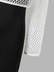 SHEIN ChillGRL 少女休闲时尚镂空短款外套搭配修身针织连衣裙，舒适贴身，适合春、夏、秋季穿着，可用于日常穿着、通勤、户外活动、聚会和拍照。 - 彩色 - 查看 5