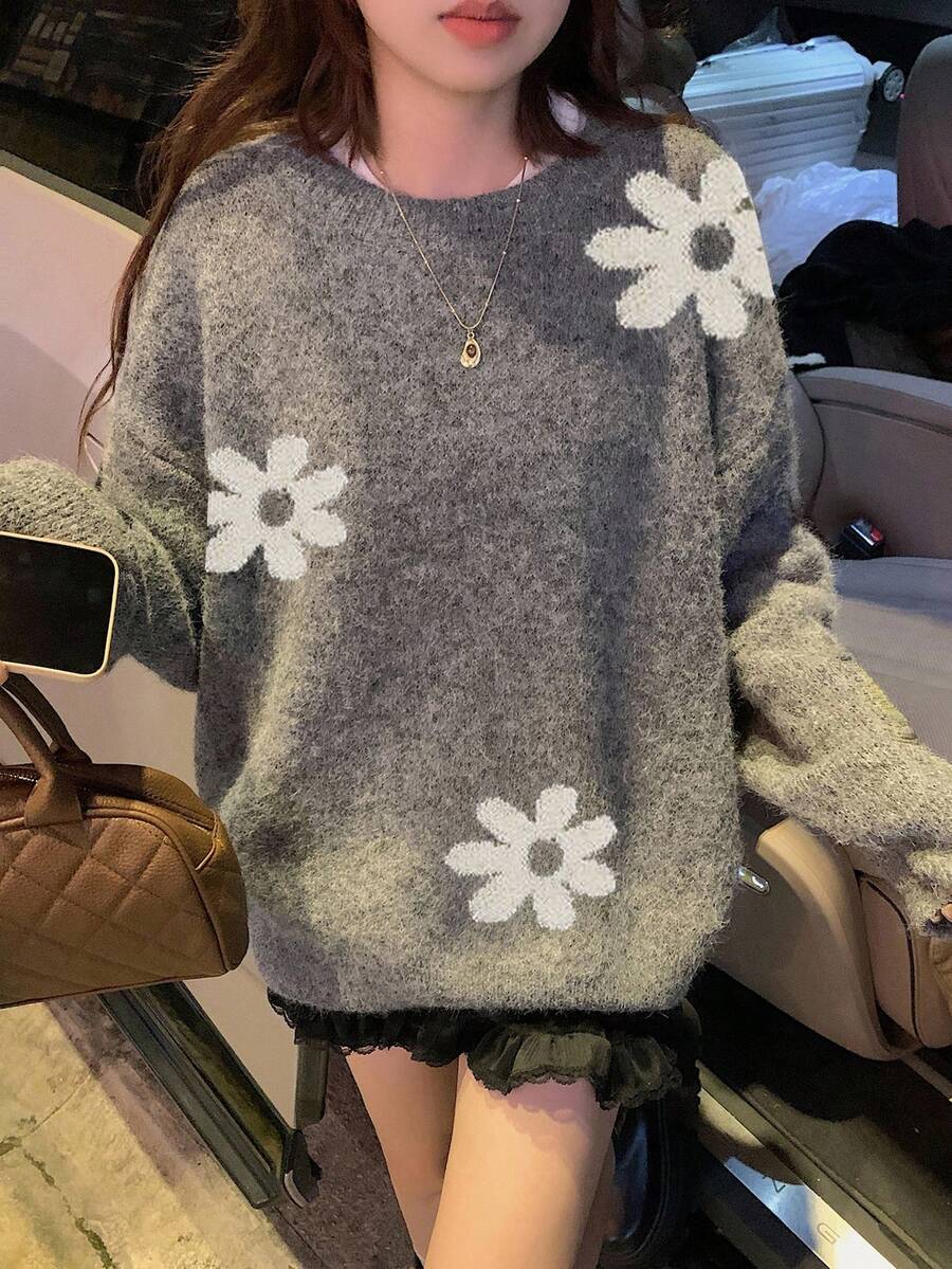 DAZY Áo len chui đầu cổ tròn dáng rộng in họa tiết hoa dành cho nữ - Xám - Xem 1