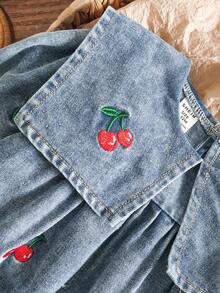 SHEIN Vintaside Kids 女婴时尚翻领刺绣长袖水洗牛仔连衣裙，夏季 - 淺藍色 - 查看 4