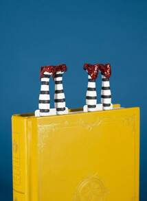 Joivida 1 件创意 3D 形状书签，采用 PVC 材料制成，有趣可爱的带有英文文字的书签，可自行设计，适合读者和爱书人的 DIY 配件，书籍装饰，书立