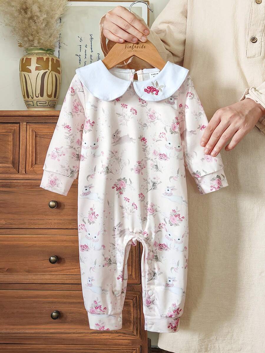 SHEIN Vintaside Kids 1件女婴花卉刺绣领长袖连体衣,兔子印花,可爱休闲连体衣,适合春秋季外出、聚会、圣诞节、新年、情人节等节日穿着。 - 粉色 - 查看 1