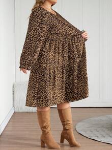 SHEIN CURVE+ Vestido de manga farol con estampado de leopardo de talla grande, vestido de leopardo de talla grande/2026/Año Nuevo - Marrón - Ver 9