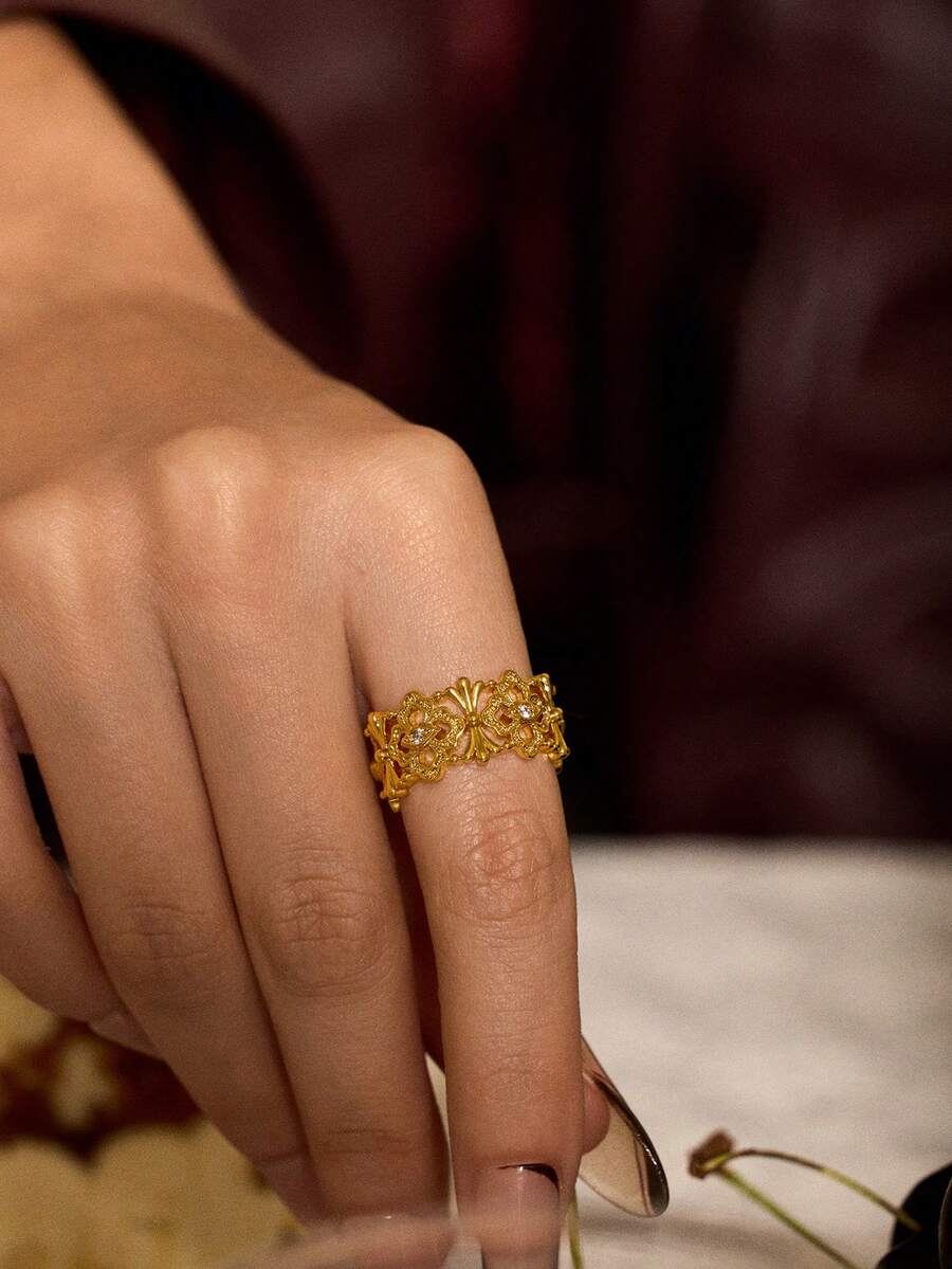 Glisma Anel vazado gravado banhado a ouro 18 quilates para meninas, estilo clássico, elegante, com textura metálica, sofisticado, de alta qualidade, para mães/mulheres/meninas, vintage, dourado, com pedras preciosas, ideal para verão/praia/baile de formatura, com camadas, pedras preciosas, miçangas e cristais, charmoso e robusto. - Ouro - Ver 1