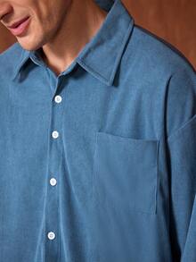 Officeau 男士灯芯绒日常通勤休闲学院风拼接口袋纯色长袖衬衫，适合春秋季穿着 - 青碧色 - 查看 4