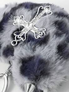 ROMWE Kawaii 1件Y2K复古朋克风高端灰色仿毛皮动物纹铆钉3D心形水晶镂空十字架DIY钥匙扣包饰，适合女性日常佩戴，节日礼物 - 灰色-43 - 查看 7