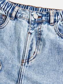 SHEIN ChillGRL Tween Girls Y2K Light Blue Denim + Five-Pointed Star Frayed Patch Embroidery + Straight Loose Fit + Fashionable Streetwear Casual Girls Jeans