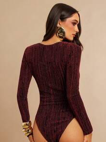 Silquee This Women's Red Long-Sleeved Metallic Striped Bodysuit Is Elegant And Versatile, Making It A Perfect Choice For Autumn And Winter. It's Suitable For Valentine's Day, Christmas, Dates/Outings/Nightclub Parties/Gatherings, Elegant Parties And Everyday Dates, Valentine's Day And Formal Dinner Party Outfits, New Elegant Party And Everyday Date Looks, Evening Outings, Nightclubs, Parties, Graduations, Evening Gowns, Party Dresses, And Stage Performance Dresses. - Red - View 2
