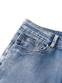 Teen Boys Y2K Four Season Autumn/Winter New Arrival Teen Boys' Slim Fit Distressed Gray Jeans. American Clean Fit, Soft Washed Denim, Slim Cut To Flatter Legs, Versatile High Street Vibe. Suitable For City Walks, Daily Outings, School, Commute, Gatherings, Home Wear, Halloween, Holidays. 2025 Autumn New Collection. Streetwear Jeans Mens Jeans Six Seven Washed Jeans Blue Jeans - Light Wash - View 4