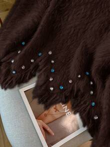 GlowEve 女士不对称下摆流苏仿貂绒柔软舒适手工镶钻修身圆领套头毛衣，常规版型，日常通勤穿着，秋冬季 - 咖啡棕 - 查看 2