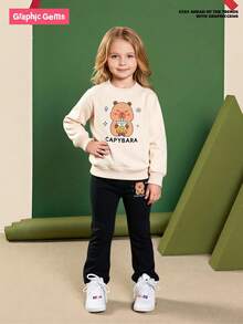 SHEIN 2件套少女水豚奶茶印花圆领长袖卫衣和喇叭裤，舒适针织长袖运动上衣，可爱卡通设计，适合秋冬休闲穿着，可爱配套喇叭裤套装，青少年喇叭裤套装，女童卫衣直筒裤套装，少女猫女服装 - 彩色 - 查看 5