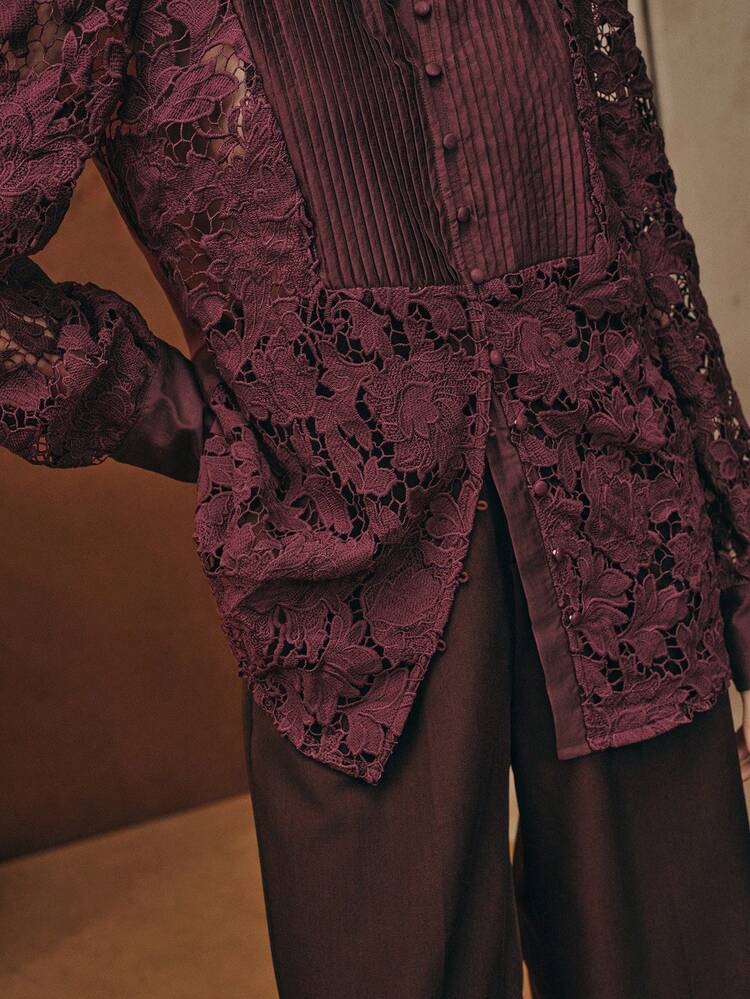 Unique Elegant Embroidered Lace Hollow Out Elegant Women Long Sleeve Blouse, Suitable For Vacation, Carnival Costumes, Casual Wear, Valentine's Day