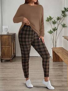 EMERY ROSE 2pcs Plus Size Women Fall/Winter Country  Casual   Long Sleeve Brawn T-Shirt And Plaid Leggings Set For Winter Clothes,Autumn/Winter,Going Out Outfits,2025 New Clothes,Simple And Fashionable For Everyday Wear, Plus Size Winter Clothes, Christmas Outfit For Women ,New Year Clothes,Thanksgiving Outfit For Women ,