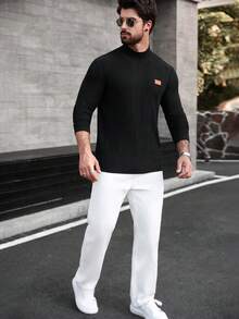 Manfinity CasualCool 男士纯色简约休闲高领长袖T恤 男士毛衣 男士高领衫 男士高领半高领衫 男士复古风，适合日常休闲、周末旅行、户外活动、探险旅行、轻松的工作环境或半正式场合，也是送给男友/丈夫、周年纪念/生日、派对、圣诞节、新年、婚礼等场合的理想礼物。 - 黑色 - 查看 4