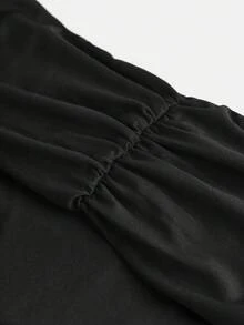 SHEIN 女童新款秋季露肩荷叶边连衣裙 女童黑色荷叶边下摆迷你连衣裙 黑色长袖连衣裙 女童可爱泡泡裙 - 黑色 - 查看 8