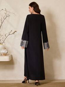 Al Najma 女士印花V领长袖宽松休闲阿拉伯风格连衣裙 - 黑色 - 查看 6