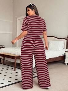 SHEIN EZwear 加大码红色条纹T恤和裤子休闲两件套，夏季 - 紅色 - 查看 2