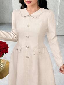 Feyla 1件女士优雅纯色纽扣设计长袖连衣裙 - 杏色 - 查看 1