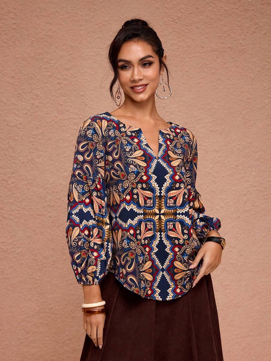 JIAN LASALA Top Casual Boêmia com Estampa Total, Gola V, Mangas Farol, Silhueta A, Ideal para Cruzeiro e Férias, Blusas Elegantes com Gola V para Mulheres, Blusas Boêmias para Mulheres, Camisas Boêmias para Mulheres, Blusas Femininas Boêmias, Camisas Femininas Boêmias, Convidada de Casamento na Praia - Multicolorido - Visão 1