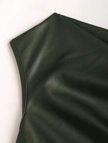 Sweetra 女士皮革金属装饰休闲时尚上衣 - 軍綠色 - 查看 4