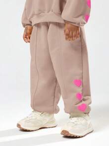 SUMWON 周日欢乐儿童爱心印花卫衣套装，适合休闲周末度假穿着 - 粉色 - 查看 4