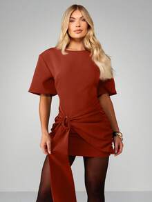 MISSGUIDED 侧系带荷叶袖迷你连衣裙，圆领短袖修身秋季锈红色时尚休闲工作派对装扮 - 紅色 - 查看 3