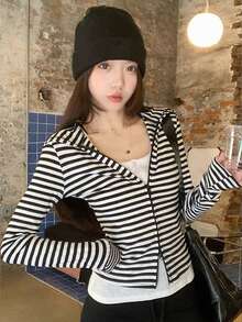 K-Vae Women's Casual Commuting Zip-Up Hooded Jacket With Black And White Striped Print, Suitable For Spring And Autumn - Black and White - View 4