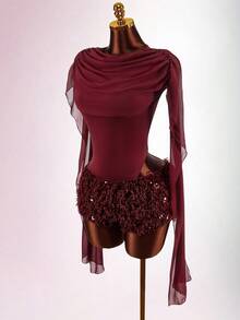 Amplova 女士纯色荷叶边连体裤和亮片短裤魅力两件套 - 酒紅色 - 查看 3