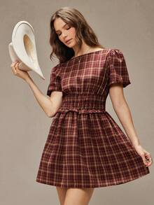 WESTFADE 船领短泡泡袖褶皱腰部荷叶边层叠格子迷你连衣裙，适合冬季、波西米亚风、西部风、假日、圣诞节、新年、纳什维尔牛仔风、休闲、可爱风格。 - 酒紅色 - 查看 4