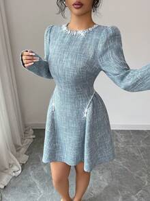 Modelyn 女士蓝色粗花呢长袖褶裥串珠腰部A字短款优雅连衣裙 - 藍色 - 查看 3