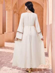 SHEIN Teen Girls' Spring/Summer New Woven Patchwork Print Tassel Casual Long Sleeve Dress, Traditional Robe, Traditional Arabic Clothing, Kaftan, Jalabiya, Abaya Robe, Ramadan, Matching Sisters, Mother-Daughter Matching - Apricot - View 2