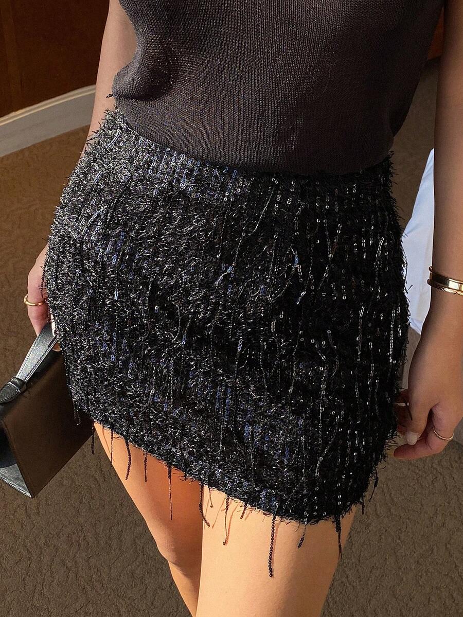 Livesso 秋冬季流苏水钻亮片黑色紧身迷你裙，时尚百搭，适合新年、圣诞节、婚礼、派对等场合，优雅女士嘉年华之选 - 黑色 - 查看 1