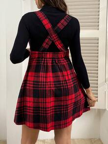 SHEIN Versatile Red Plaid Striped Suspender Dress, Suitable For Commuting - Red and Black - View 2