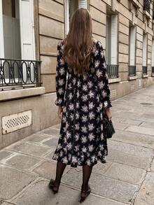 Pariaura 法式复古碎花荷叶边连衣裙 - 女士优雅V领长袖收腰长款连衣裙，适合秋季穿着；甜美优雅碎花荷叶边连衣裙 - 女士浪漫V领长袖喇叭下摆长款连衣裙，适合秋季穿着；复古宫廷风碎花荷叶边连衣裙 - 女士奢华V领长袖荷叶边下摆长款连衣裙，适合秋季穿着。 - 黑色 - 查看 2