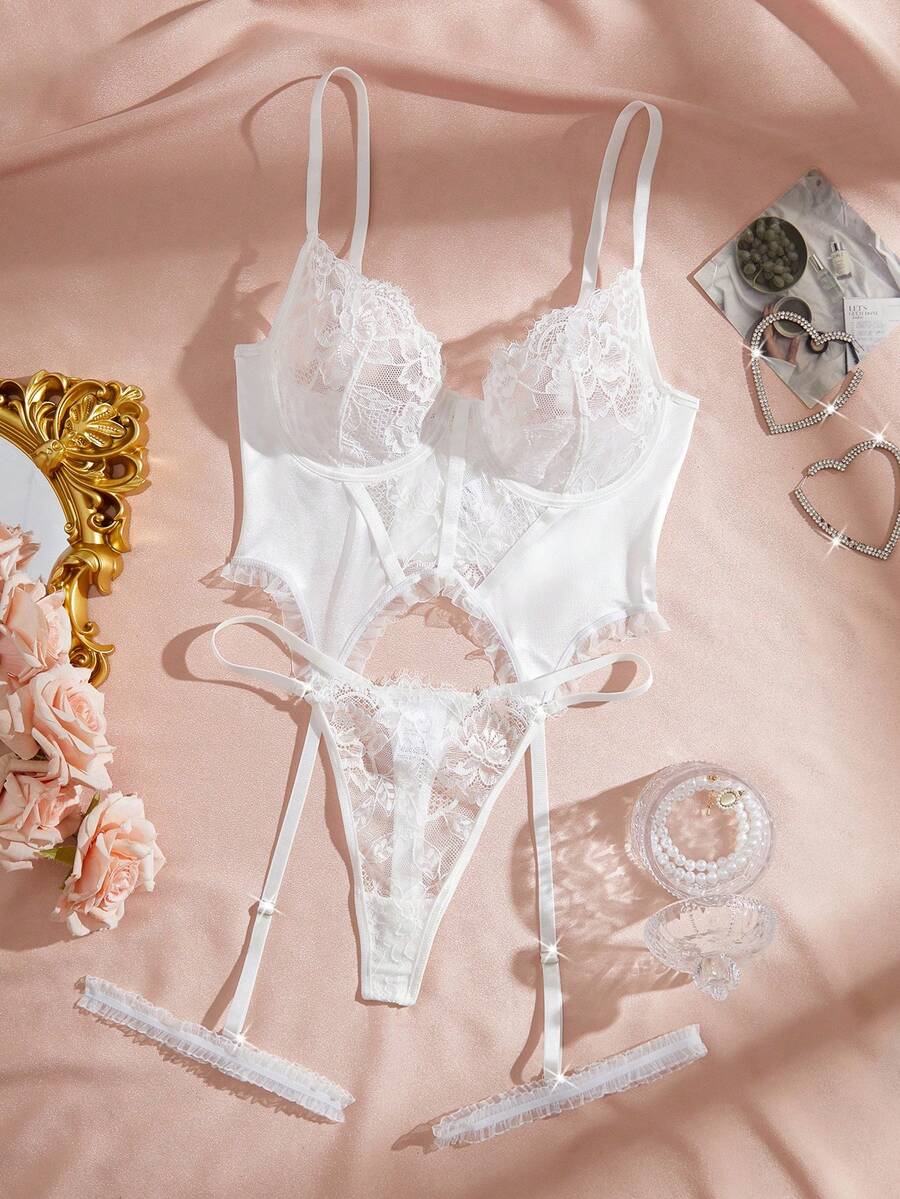 Floral Lace Underwire Garter Lingerie Set Bridallingerie - White - View 1