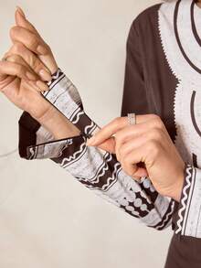 Al Najma Style Women V-Neck Striped Long Sleeve Casual Arabic Dress Kaftan Jalabiya Dress - Brown - View 7